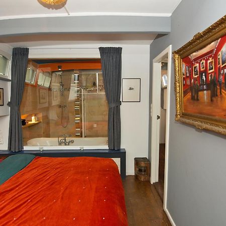 Amsterdam Center - Houseboat B&B By Captain Ricard מראה חיצוני תמונה