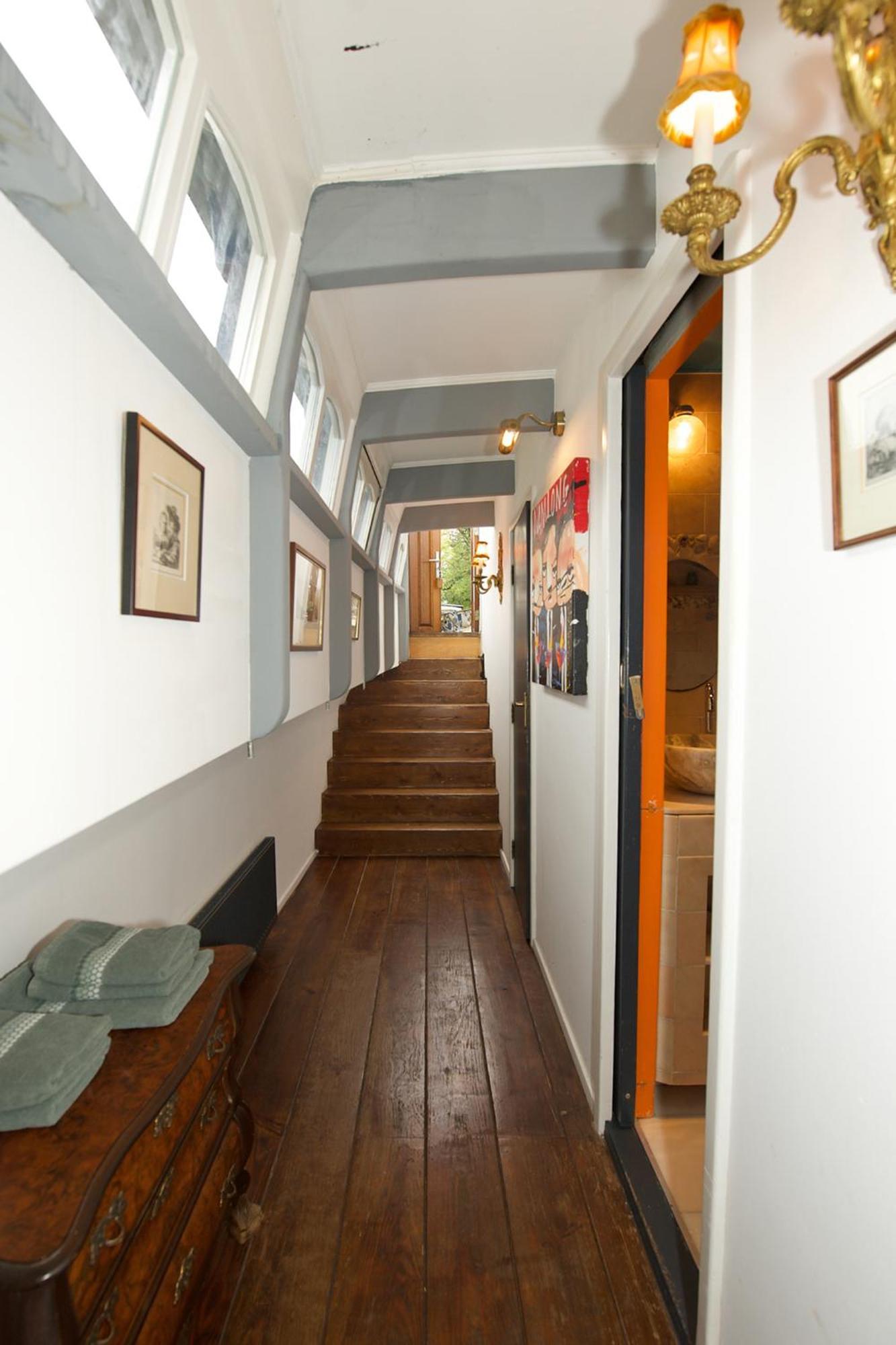 Amsterdam Center - Houseboat B&B By Captain Ricard מראה חיצוני תמונה
