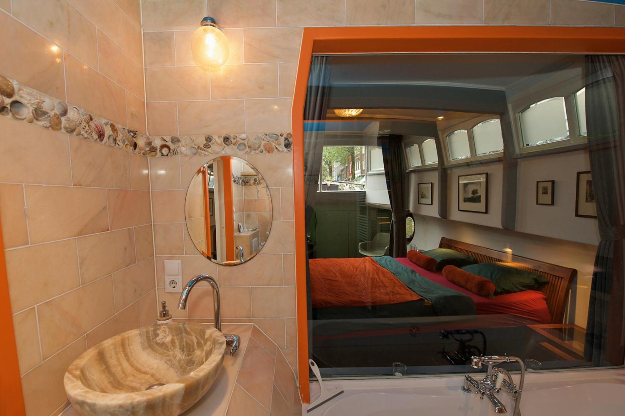 Amsterdam Center - Houseboat B&B By Captain Ricard מראה חיצוני תמונה