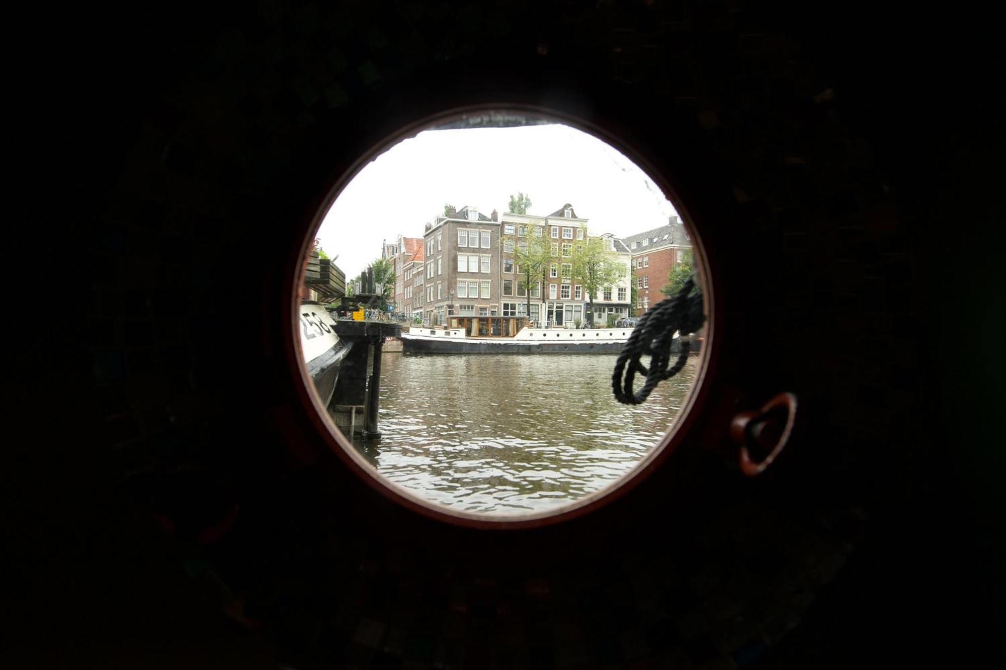 Amsterdam Center - Houseboat B&B By Captain Ricard מראה חיצוני תמונה